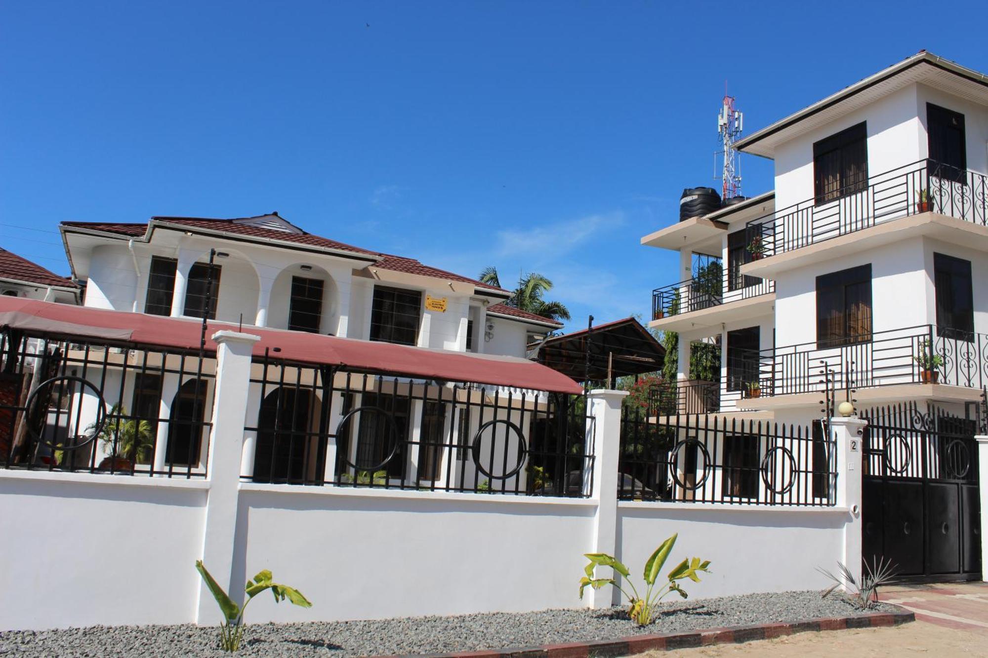 Mikocheni Condo Hotel & Apartments Darüsselam Dış mekan fotoğraf